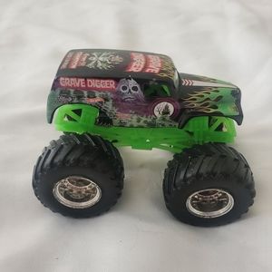 Hot Wheels Monster Jam Grave Digger